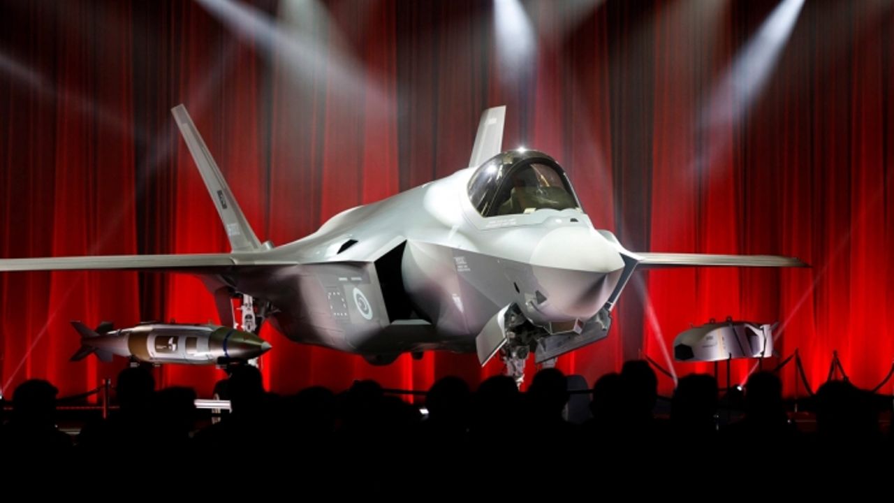 Türkiye, İlk F-35 Uçağını Teslim Aldı
