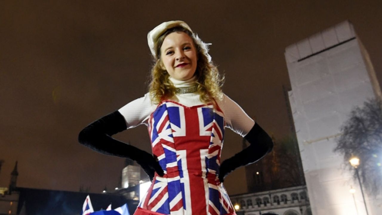 İngiltere'nin Avrupa Birliği üyeliği 47 yıl sonra noktalandı!