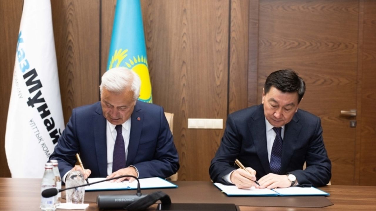 Kazakistan, Hazar'daki 2 yeni petrol sahasını Rusya ile işletecek