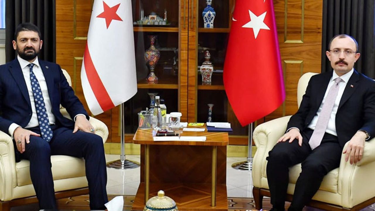 Türkiye ile KKTC arasındaki ticaret Türk lirasıyla yapılacak