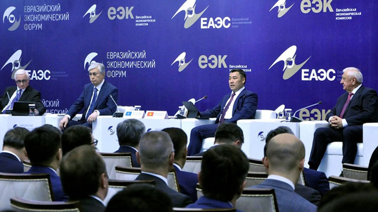 Avrasya Ekonomik Forumu Kırgızistan'da düzenlendi