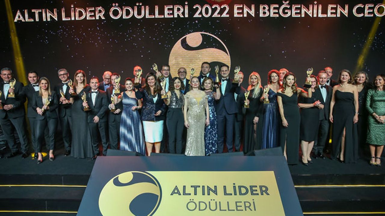 Türkiye'nin “En Beğenilen CEO Altın Liderleri“ ödüllerine kavuştu
