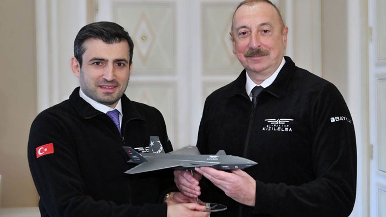 Selçuk Bayraktar'a Azerbaycan'dan Madalya