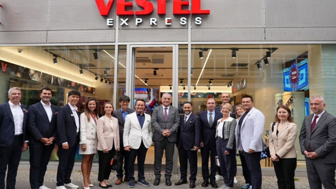 "Vestel Express"in Avrupada'daki ilk mağazası Berlin'de açıldı