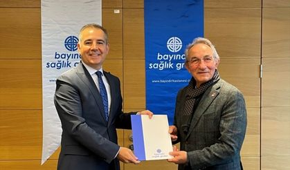Bayındır Sağlık Grubu’ndan kıtalar arası yüzecek sporculara tam destek