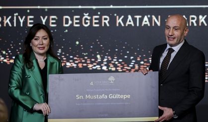 Türkiye'ye değer katan marka ve isimler ödüllendirildi