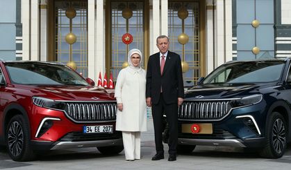 Cumhurbaşkanı Erdoğan "İlk Togg T10X Teslim Töreni"ne katıldı