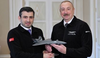 Selçuk Bayraktar'a Azerbaycan'dan Madalya