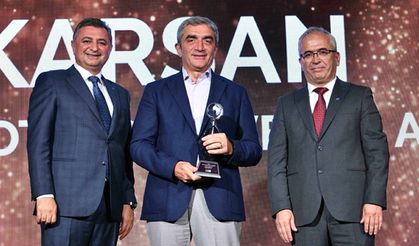 Avrupa'yı elektriklendiren Karsan'a ihracatta "Gümüş" ödül