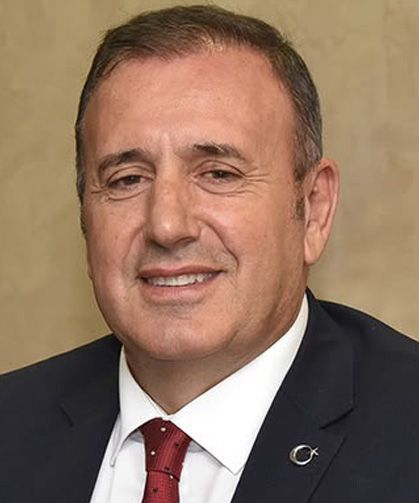 Trabzonlu İş İnsanlarından İngiltere Pazarında İş Birliği Girişimi
