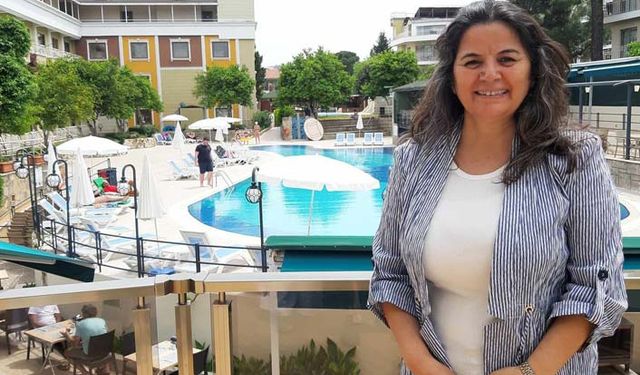 Duayen turizmci Şenel Gürlek’ten, tatilcilere özel fiyat