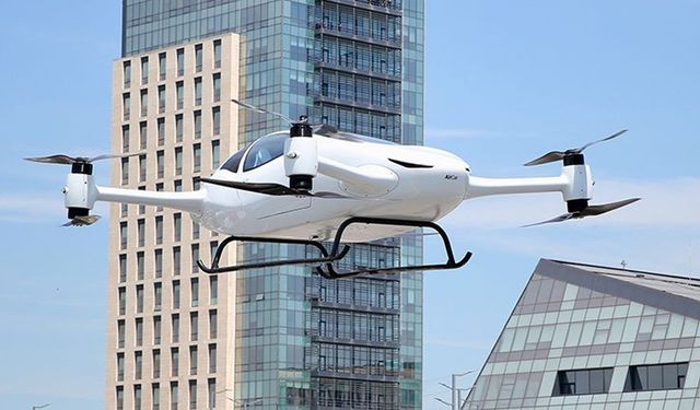 Türkiye’nin yerli uçan arabası AirCar ön siparişe açıldı