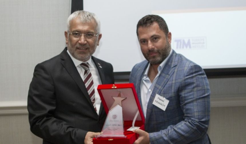 Avrupa’daki Türk İş İnsanları ‘Marka’ ve ‘Girişimcilik’ Ödül Töreni