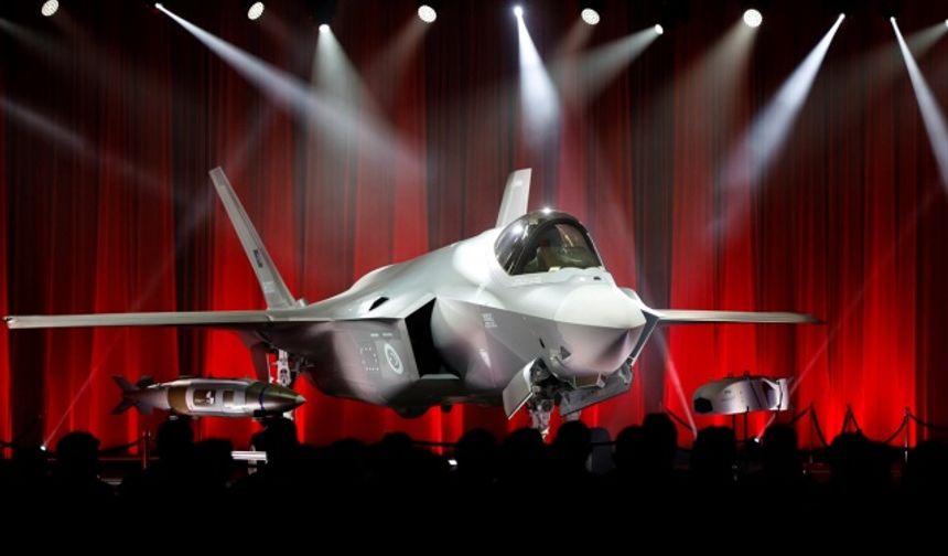 Türkiye'nin program ortağı ilk F-35 uçak teslim töreni