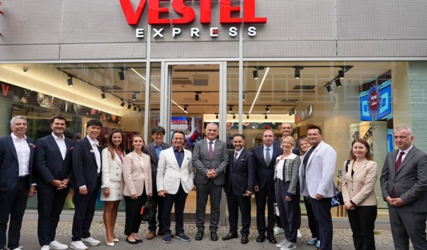 "Vestel Express"in Avrupada'daki ilk mağazası Berlin'de açıldı