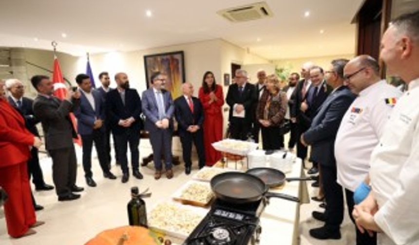Türk ve Akdeniz lezzetleri Brüksel'de Avrupalı diplomatlara tanıtıldı