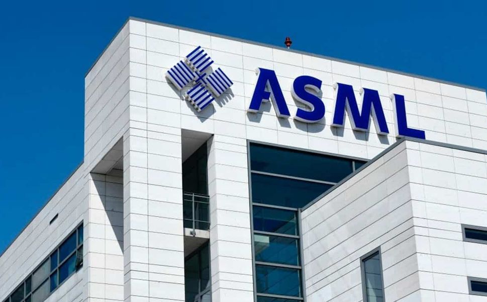 Avrupa'nın en değerli şirketi  ASML oldu